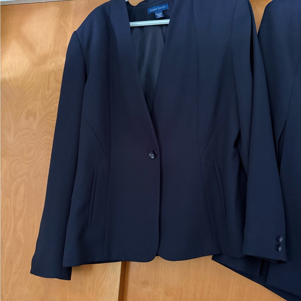 Karen Scott Women's Black Blazer & skirt set